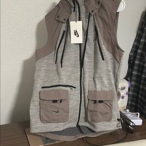 Nike Gray and Tan Vest with Pockets
